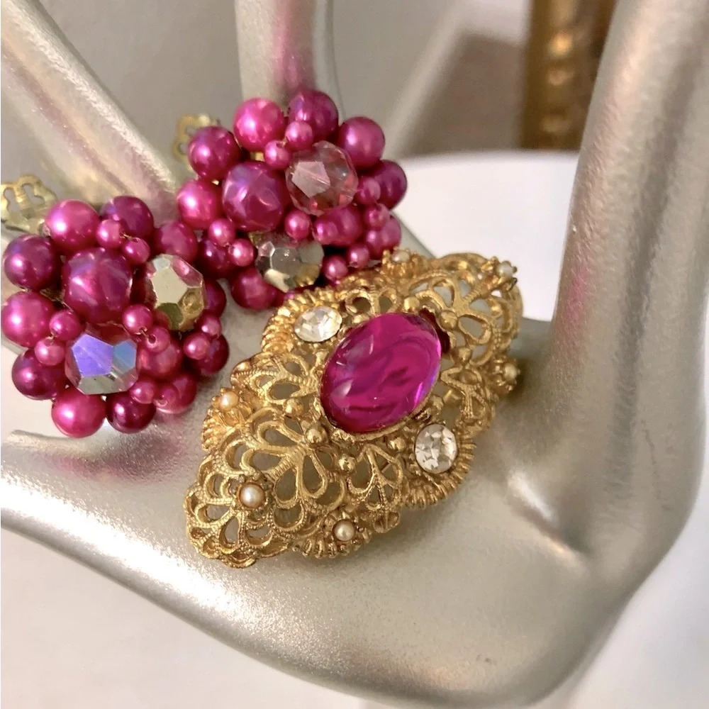 Vintage Pink Rhinestone Brooch & Earrings